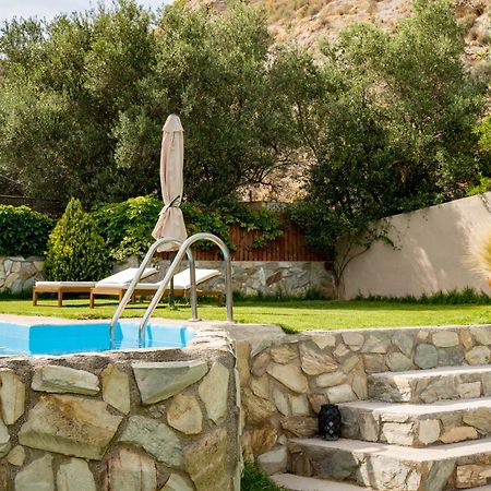 Dm Elegant And Charming Villa Foinikia  Exterior photo