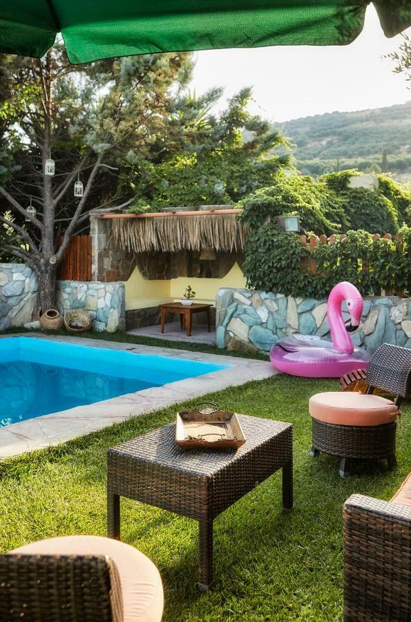 Dm Elegant And Charming Villa Foinikia  Exterior photo